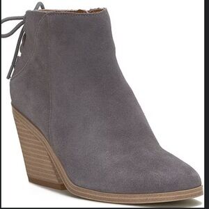 NWOT Lucky Brand Gray Heeled Booties